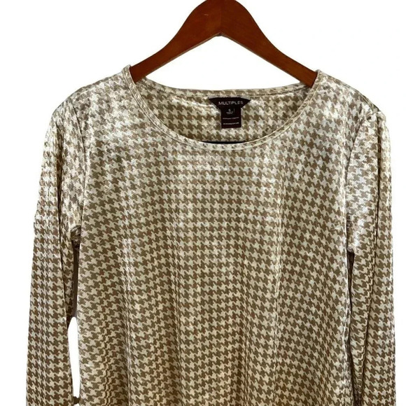 Multiples Tan and White Houndstooth Velvet Long Sleeve Blouse Curved Hem Relaxed - Picture 3 of 6